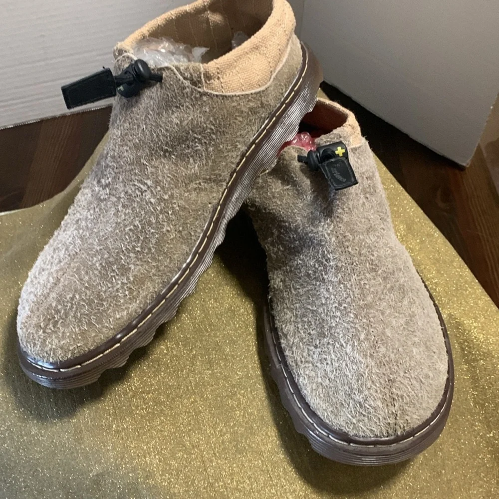 RARE NWOT DR. MARTENS Erica Moccasin Suede Canvas Shoes/Slipper 11277